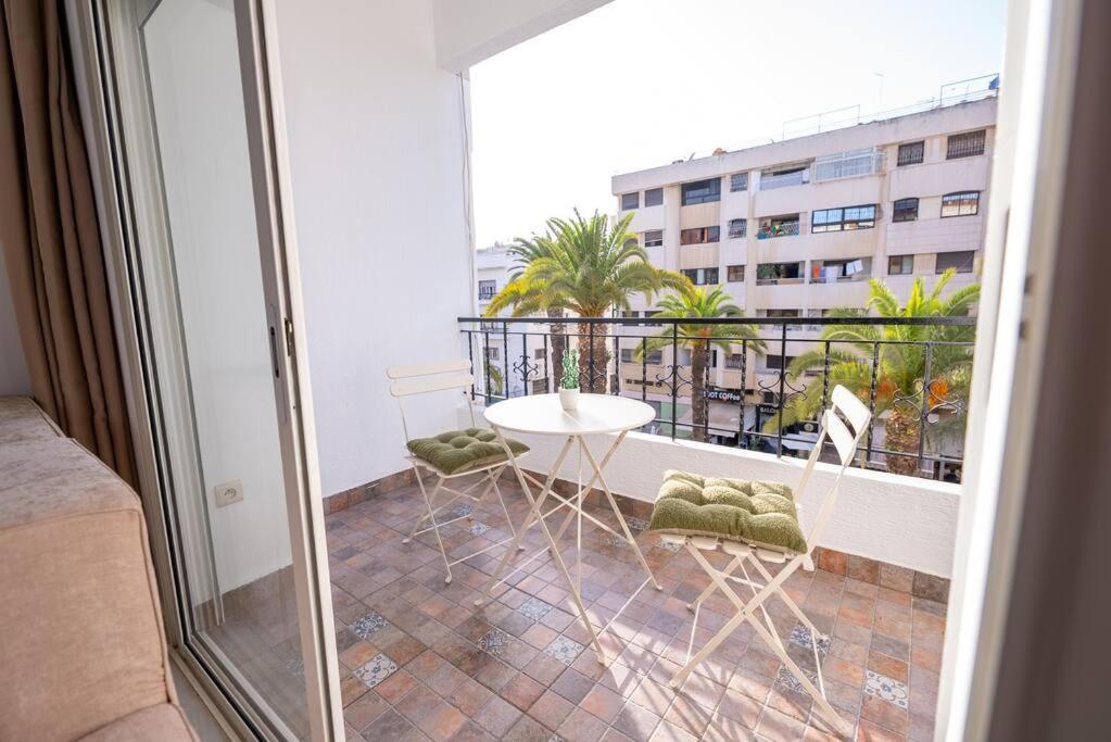Tradition Meets Modern: 2Br Flat In Rabat Hassan エクステリア 写真